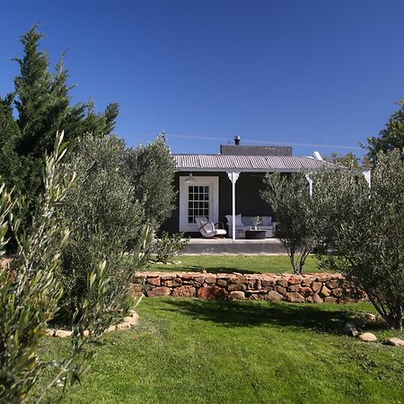 Olive Grove House Hotel Принс Алберт Екстериор снимка